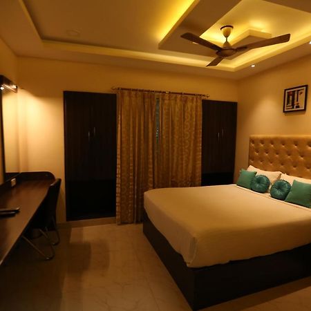 Almas Inn Hotels & Resorts Chennai Bagian luar foto